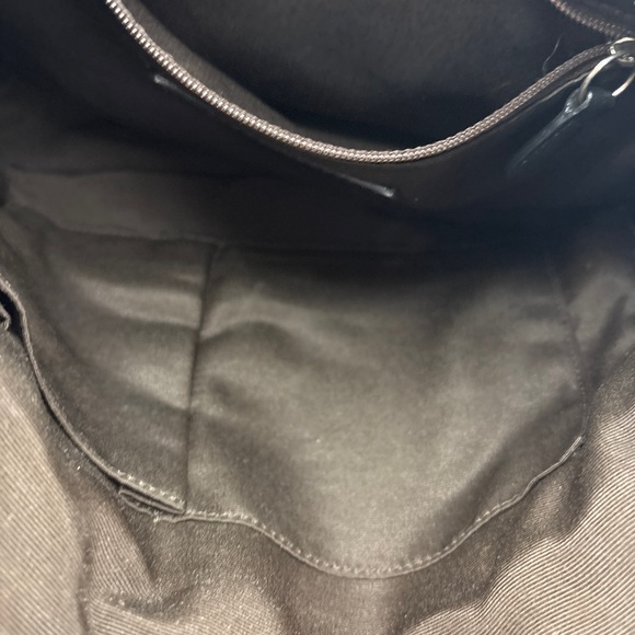 Coach 2006 Black Chelsea Pebbled Leather Shoulder Hobo Bag - Picture 13 of 14